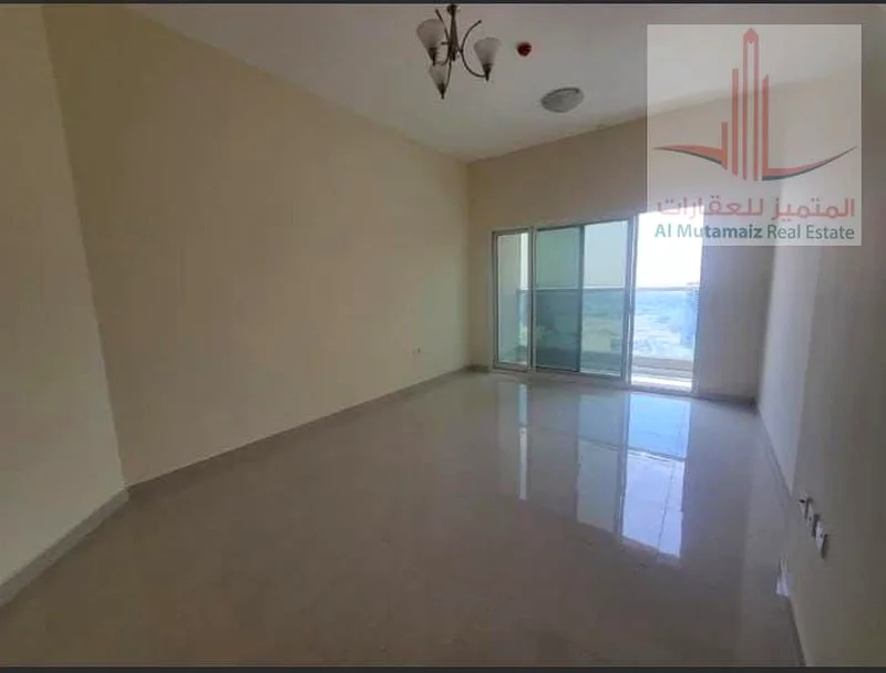 لإيجار سنوي، برج الجولف، غرفتين وصالة، أول ساكن، سكن عائلي، تكييف مجاني.63708325507714111