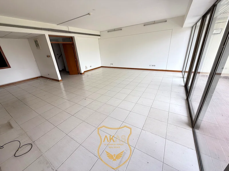 دوبلكس حديث مكون من 3 غرف نوم مع شرفة | بدون تبريد مركزي | مناسب للعائلات63812814908161113