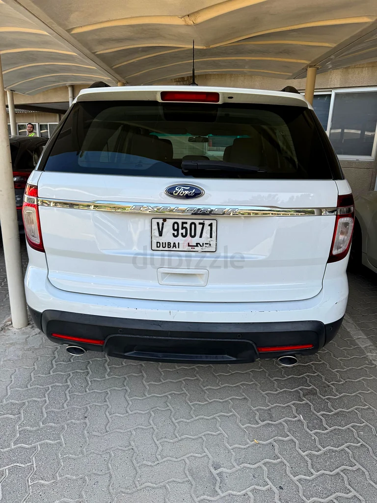 Ford explorer 201563699040956419111