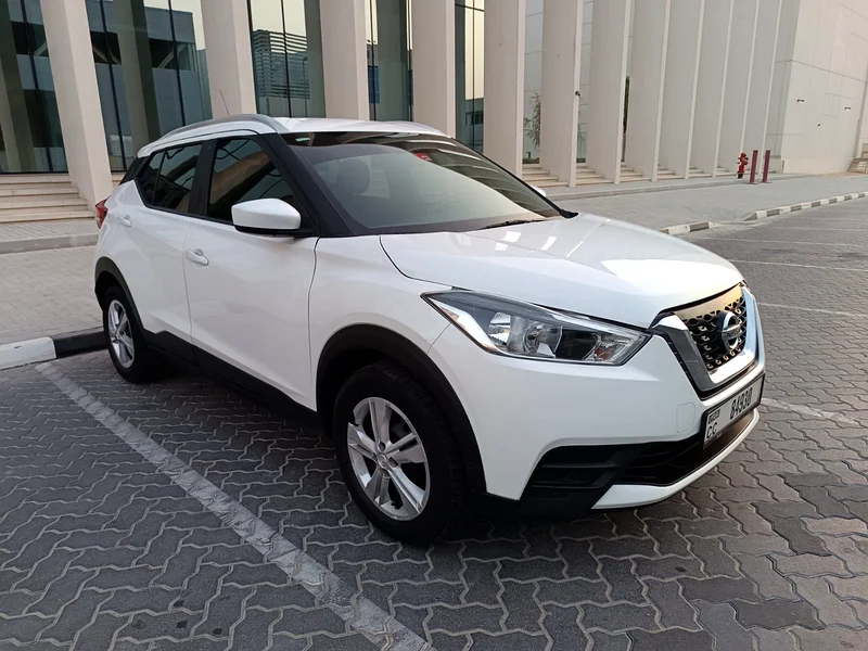 Nissan kicks  gcc car model 202063699058490241110