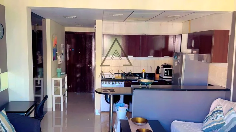 شقة بستوديو مفروشة بالكامل ومُحدَّثة بالكامل متاحة للإيجار63734636989955111