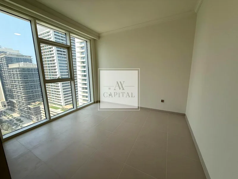 Modern 1BR | Prime Location | Emaar Beachfront63733597140738112