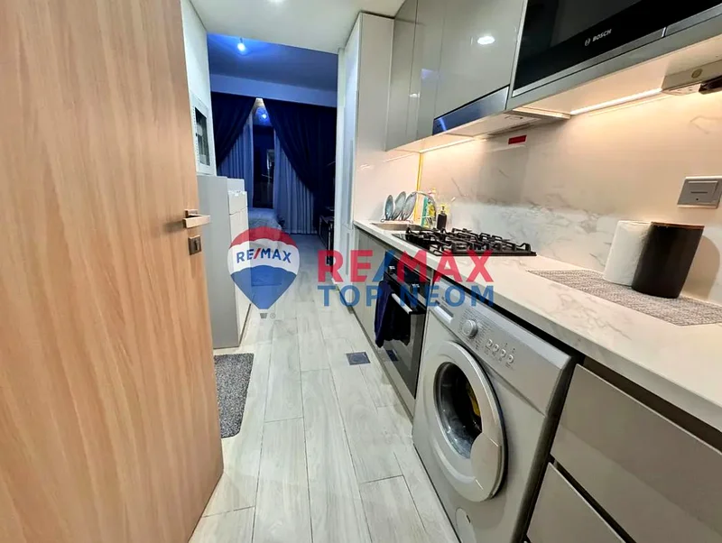 Prime Location | Chiller free | high Floor| multiple cheques63802112892289111