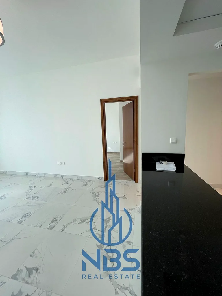 Unfurnished | Spacious | Prime Location63794908954114114