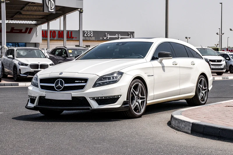 2013 - بنز CLS63 شوتينغ بريك - نظيف للغاية - 81,000 كم فقط63699042776067112