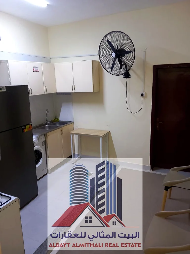 🏡 1-Bedroom Apartment for Rent – Al Rawda 3 / Al Salam Street  📍 Location:   Behind Al Ghawas Restaurant and Every Day Mall – Prime location close t63719697647490114