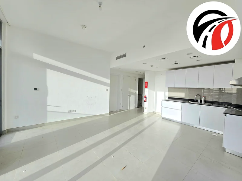 Spacious Apartment ! Park Facing ! Big Size ! With All Aminities ! Ready to Move63751206220162113