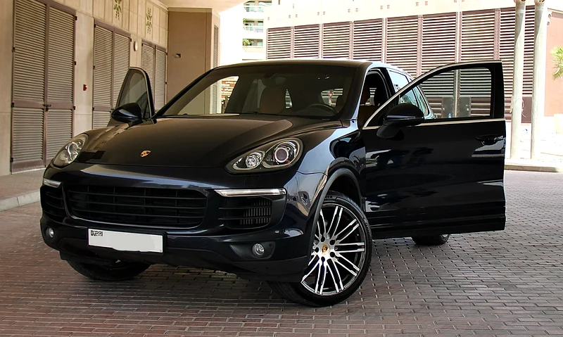 Immaculate Porsche Cayenne S - Full Option63699038473345110