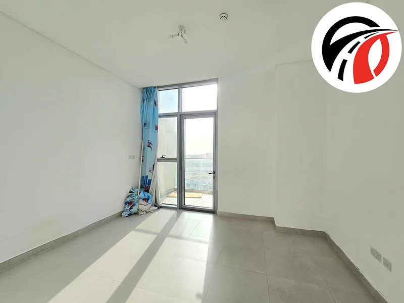 Spacious Apartment ! With Kitchen Appliances ! Ready to Move ! With All Aminities63751206245249112