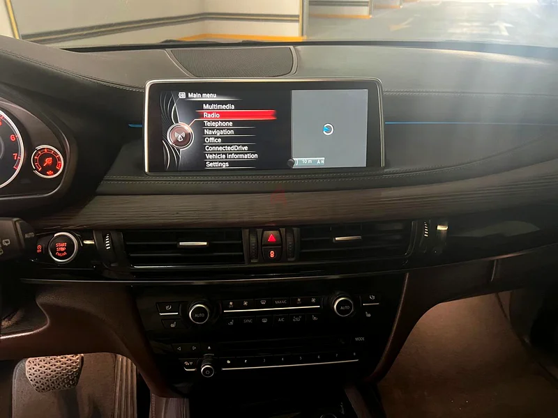 BMW X5 Xdrive50i63699053304961114