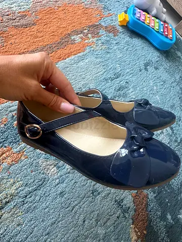 NEW Mothercare Shoes with Bow 32(13) size