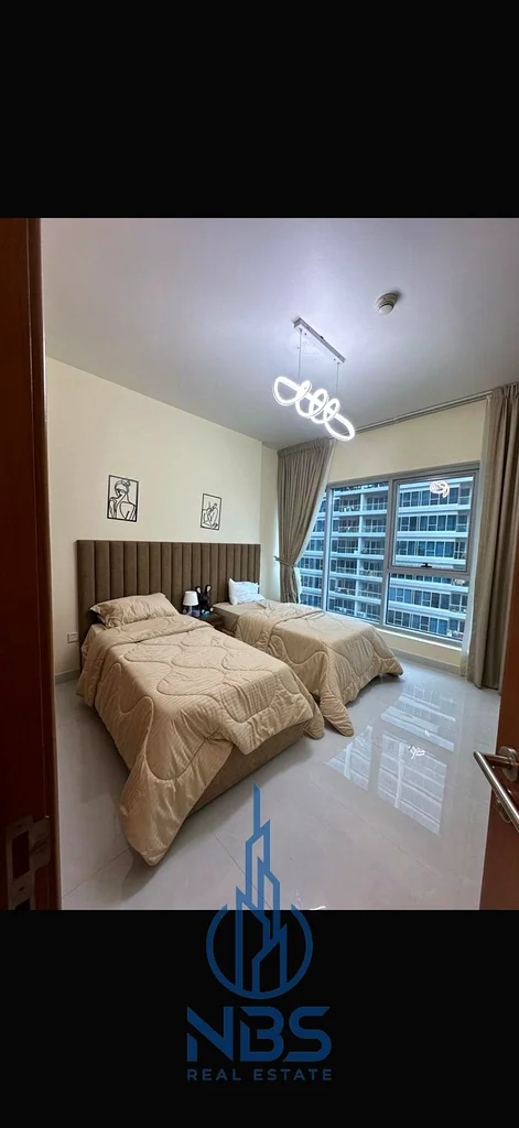 Unfurnished | Vacant | Spacious63731455999746113