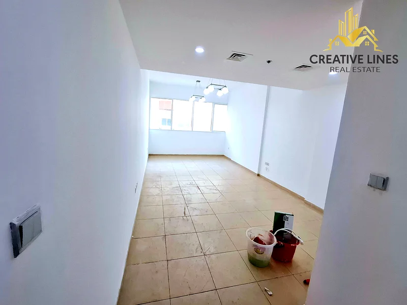 شقة واسعة جداً من نوع 2 غرفة نوم متاحة للعائلات في موقع متميز63755314751489112