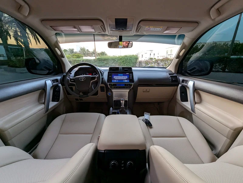 TOYOTA PRADO 2021 TXL V6 GCC IN EXCELLENT CONDITION63700380637185112