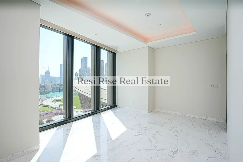 Luxury Living | Burj and Fountain View | Vacant63769647491842114