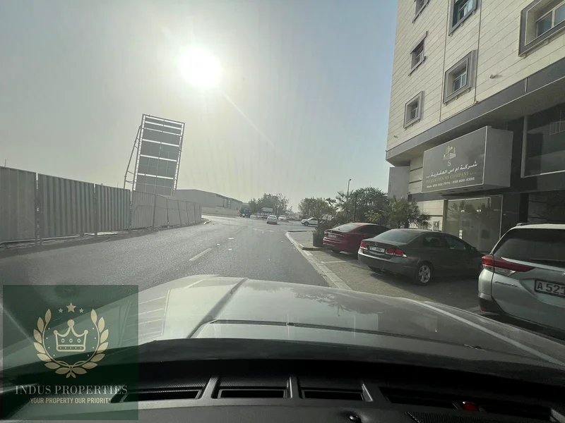 Residential + Commercial Investor Deal with 8% ROI + ( G+2 Building Available For Sale)63868309586177114