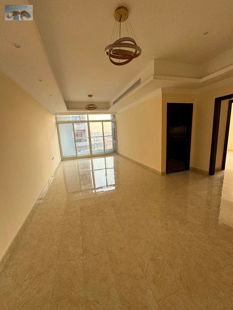 Two large bedrooms with a practical design, ideal for families. A spacious living hall perfect for relaxation or receiving guests. A separate kitchen63721988206595113
