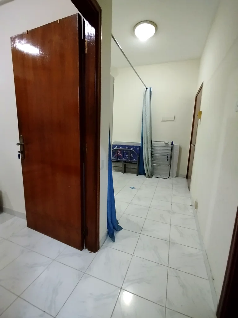 غرفة متاحة63795945820162110