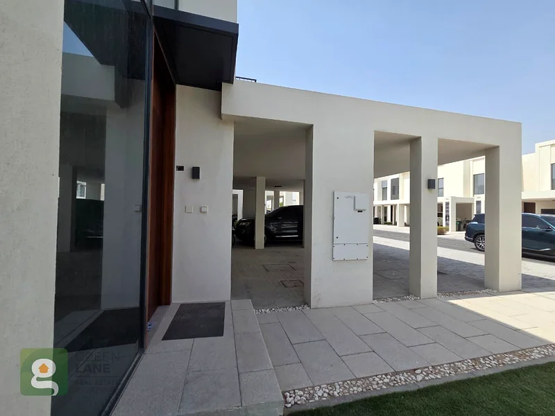4 Beds+ Maids | Open Kitchen | Landscaped Garden63732115681666111