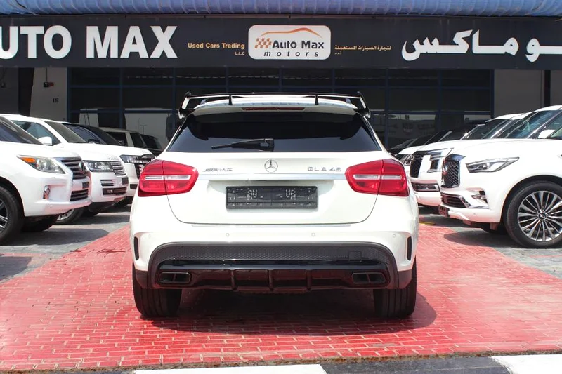 (2016) MERCEDES GLA 45, GCC AMG 04 MATIC63699042358914114