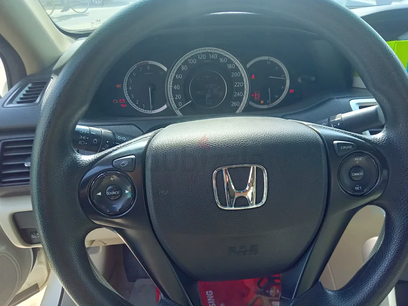 Honda accord 201563699033393027113