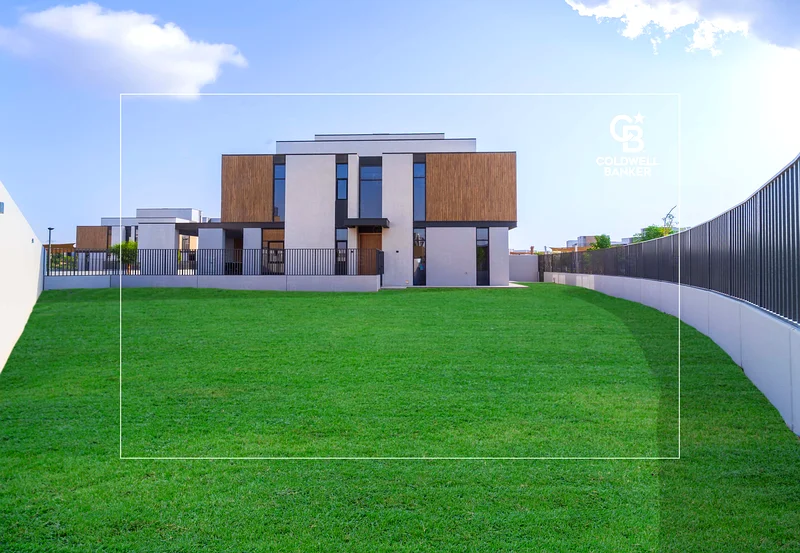 4 BEDS+MAIDS | LARGEST PLOT WITH PRIVATE GARDEN63732955944963110