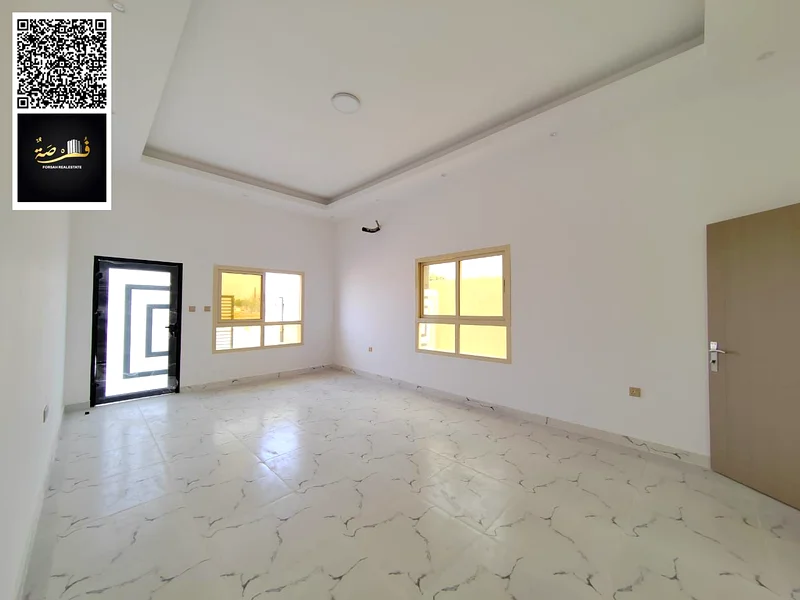 فيلا فاخرة للإيجار في عجمان - الزاهية ✨🏡  🔹 مواصفات الفيلا:  5 غرف نوم رئيسية واسعة 🛌  صالة ضيوف أنيقة 🏛️  صالة عائلية مريحة fami63710238758402114