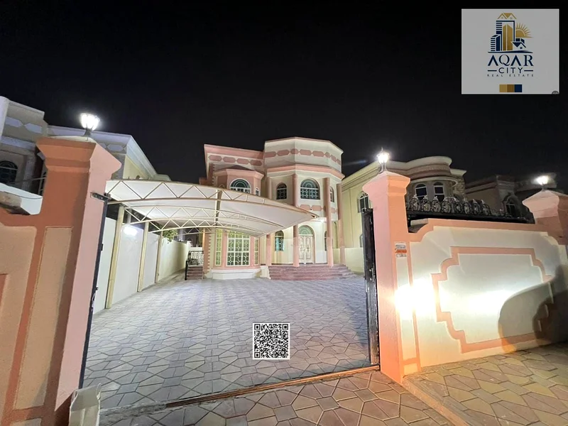 Villa for sale, close to all services, including electricity, water and air conditioning, on a paved street, freehold, for all nationalities63878403040897111