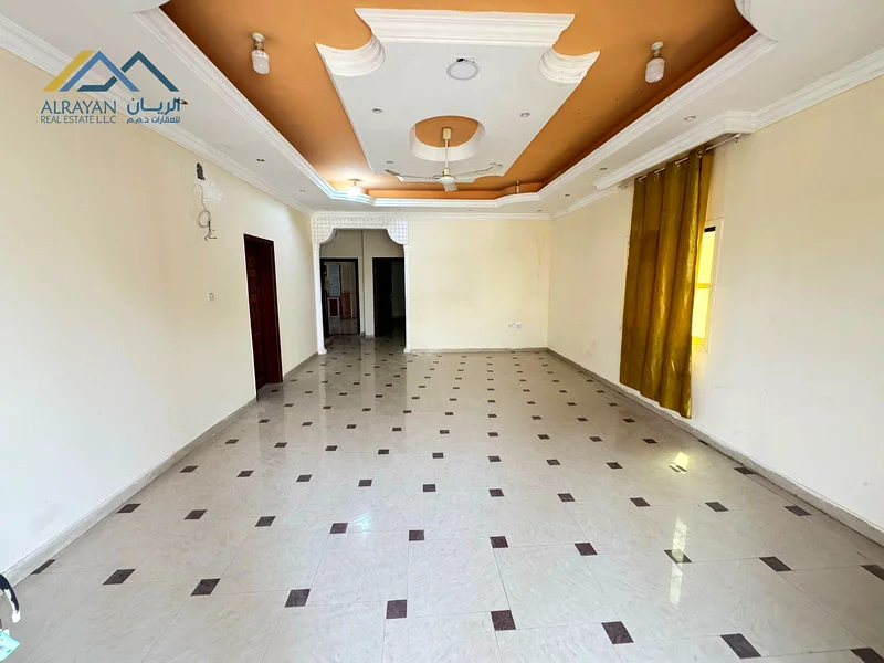 Including electricity, water and air conditioning, on a paved street, freehold, nationalities63878297695618114