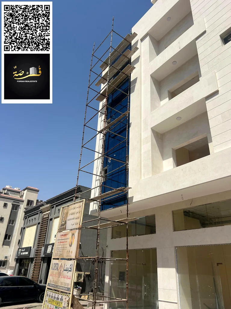 🏢 مبنى جديد للبيع، أول مستأجر - العالية / عجمان 📐 تفاصيل المبنى: المساحة: [أدخل المساحة إن وُجدت] يتكون من: طابق أرضي 3 طوابق63872421103618114