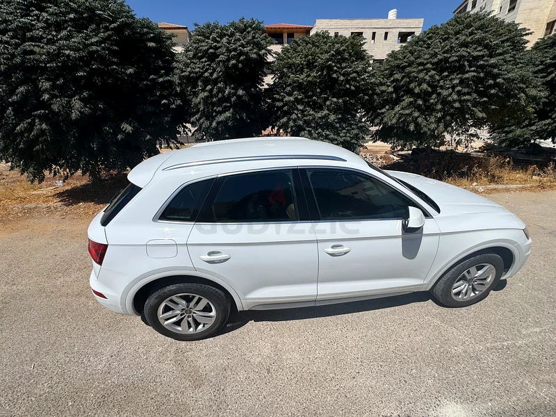Q5 Sport 2.0 L TFSI Quattro S tronic (252hp)63699036978305111