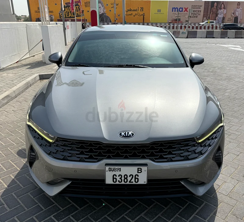 Kia K5 2021 GCC clean title63699037582339110
