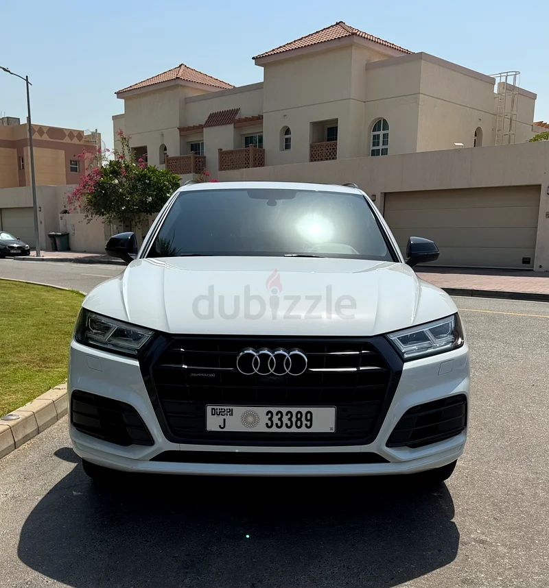 Audi Q5 S-Line (black trim) in great condition63699036777603113