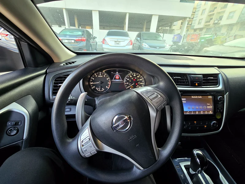 Nissan Altima 201863699056609539111