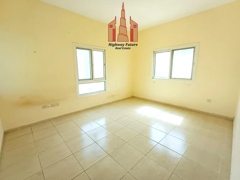 6 شيكات ● عرض محدود ● شقة 2 بيدروم مع شرفة ● مبنى عائلي بالكامل63707514258178113