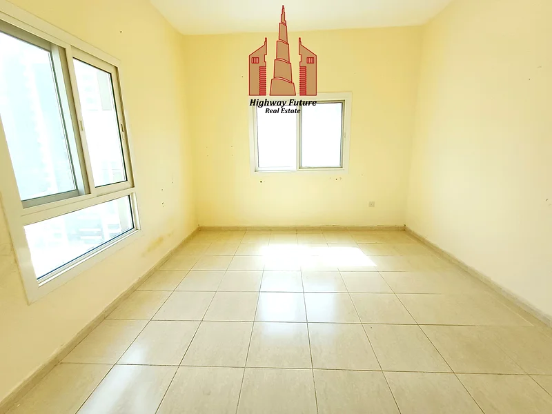 6 شيكات ● عرض محدود ● شقة 2 بيدروم مع شرفة ● مبنى عائلي بالكامل63707514258178112