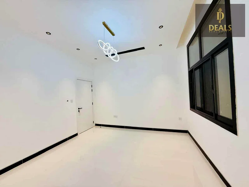 فيلا فاخرة بتصميم مميز في موقع متميز63884249722371112