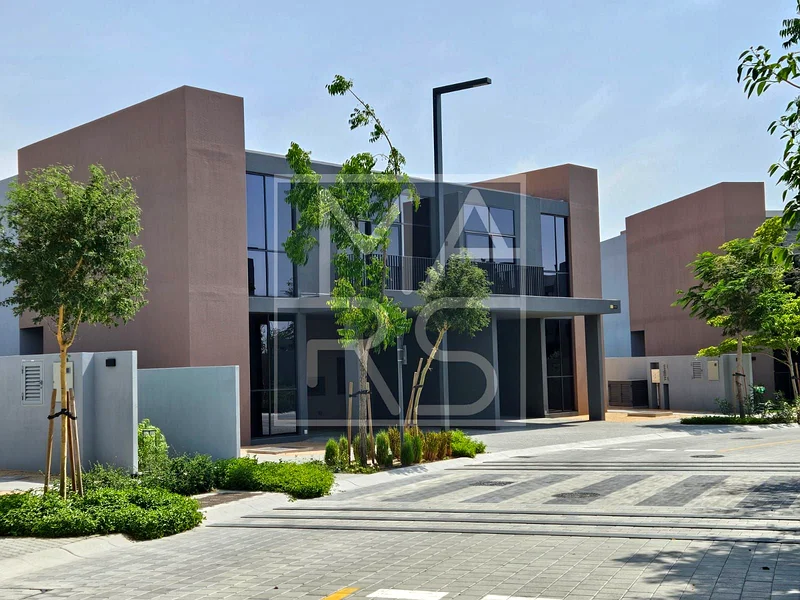 🌳 فيلا فاخرة من 4 غرف نوم شبه منفصلة في روبينيا، مساار | 180,000 درهم سنويًا 🌟63699930058755110