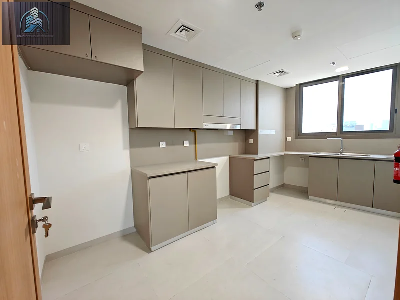 BRAND NEW 2BHK WITH MAID'S ROOM HUGE SIZE WARDROBES BALCONY ELEGANT FINISHING RENT 125K63766764851201113