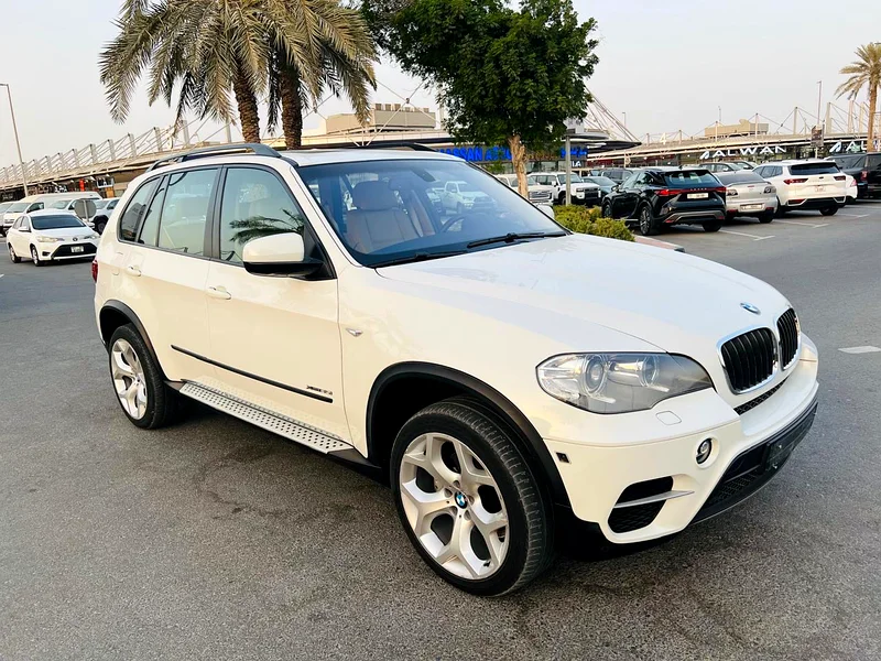 BMW X5 XDRIVE 35i FULL OPTION GCC SINGLE OWNER ORIGINAL PAINT SERVICE HISTORY AVAILABLE63699052982785111