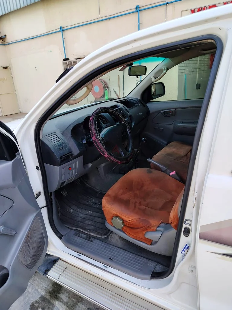 تويوتا هيلوكس 4X4 للبيع63699052218754112