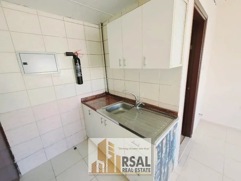 Lavish famliy Studio/Open Kitchen/Ready to move/Near to Ambassador School63702900570754112