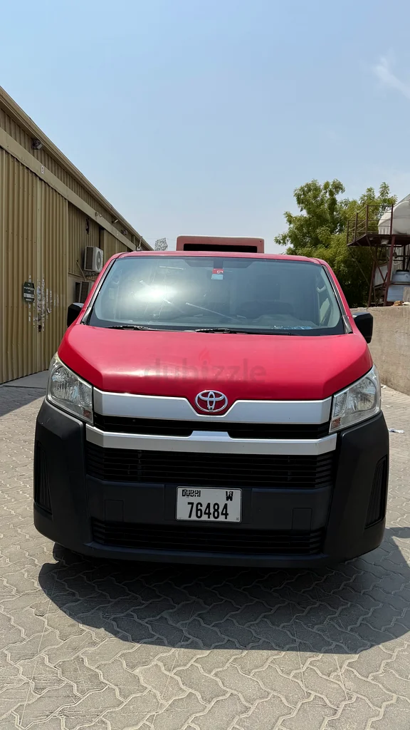 Toyat Hiace Chiller63699049414401110