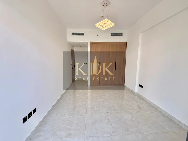 Spacious 1BR + Study | Modern Living | Smart Home63778885403139112