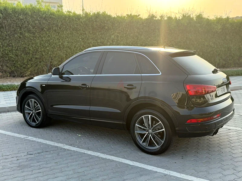 Q3 Sline 35 tfsi Quattro تاريخ خدمة وكالة أودي بالكامل63699036320898111