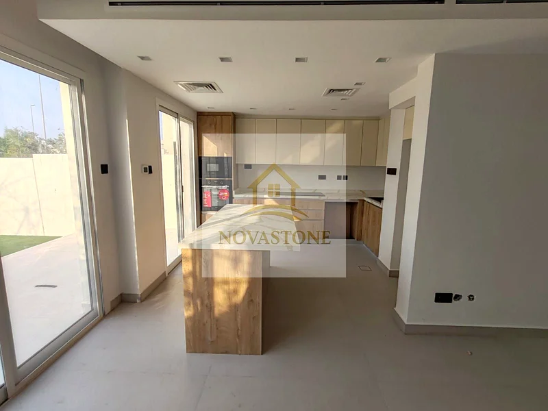 UPGRADED | SINGLE ROW | CORNER UNIT63922402951041111
