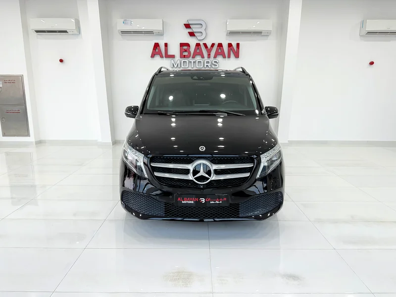 مرسيدس V250 اسود / اسود خليجي 202263699042977281114