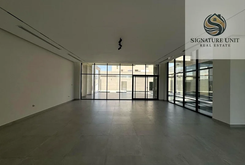 | جديد بالكامل | فيلا رائعة مكونة من 5 غرف نوم | مسبح |63743130659459111