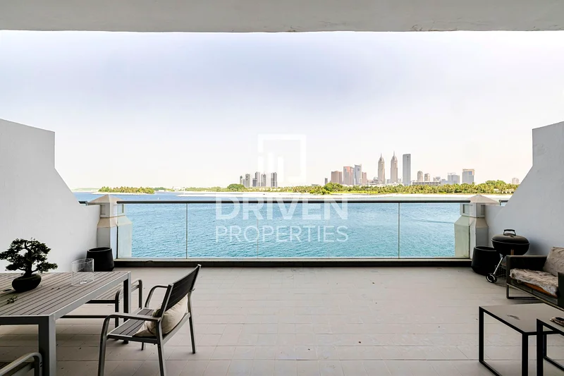 Vast Unit | Pool and Partial Sea View | Vacant64006801965826110
