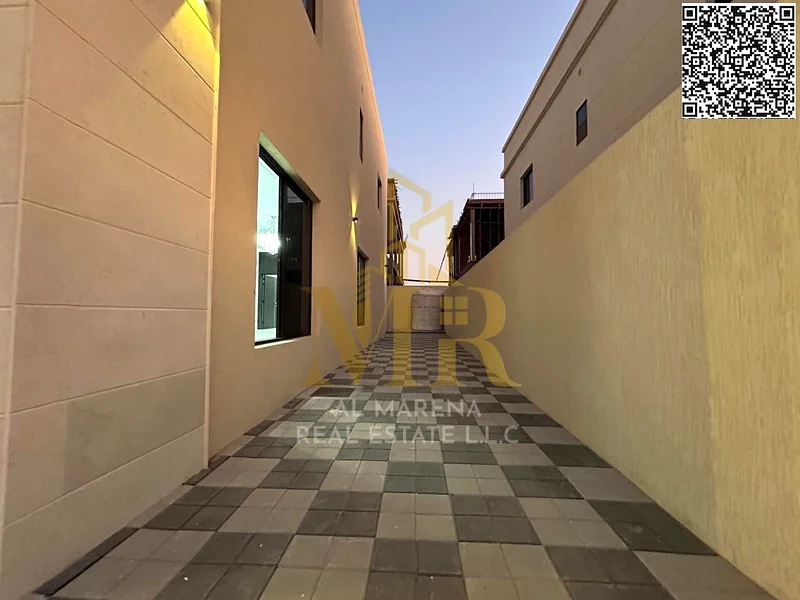 فيلا مميزة جاهزة للسكن في الهيليو 2 - قريبة من جميع الخدمات و بسعر يشمل رسوم التسجيل وتملك63909333962882114